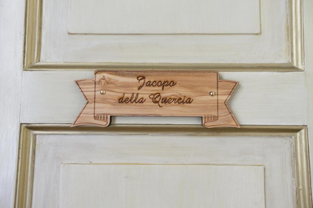 Residenza D'Epoca Montanini Bed and Breakfast Siena Buitenkant foto